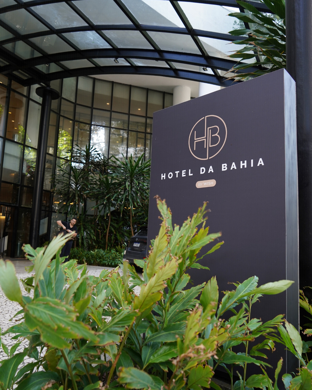 Fachada do Hotel da Bahia by Wish, local do workshop